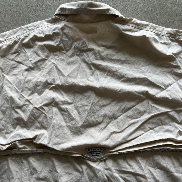 Columbia PFG Button Up Shirt Mens XL Tan Nylon Fishing Short Sleeve Outdoors - Picture 5 of 8